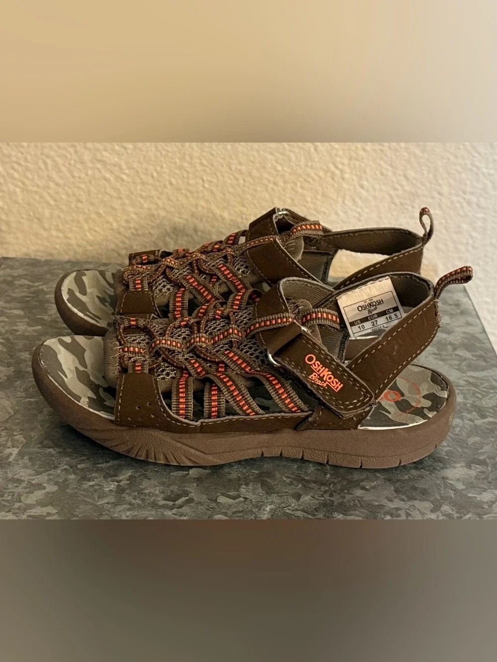 OshKosh B'gosh Spear B Athletic Brown and Orange Boys' Sport Sandals, Size 10